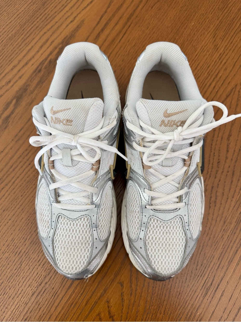 Nike V5 RNR - Picture 2 of 4